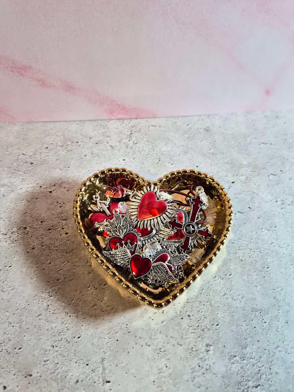 Red Themed Kindle dust charms
