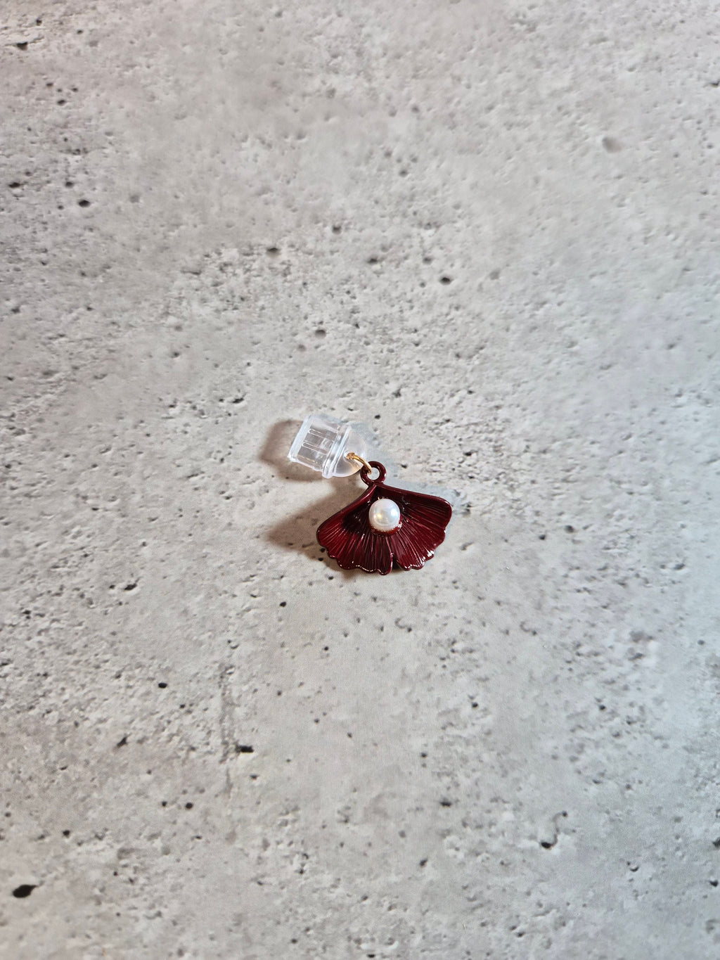 Red Themed Kindle dust charms