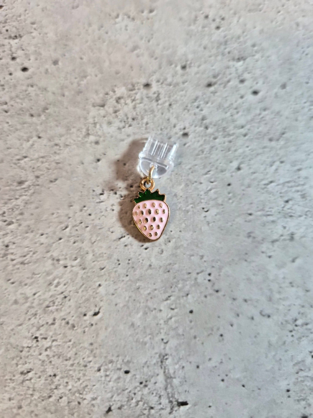 Pink & White themed Kindle dust Charms