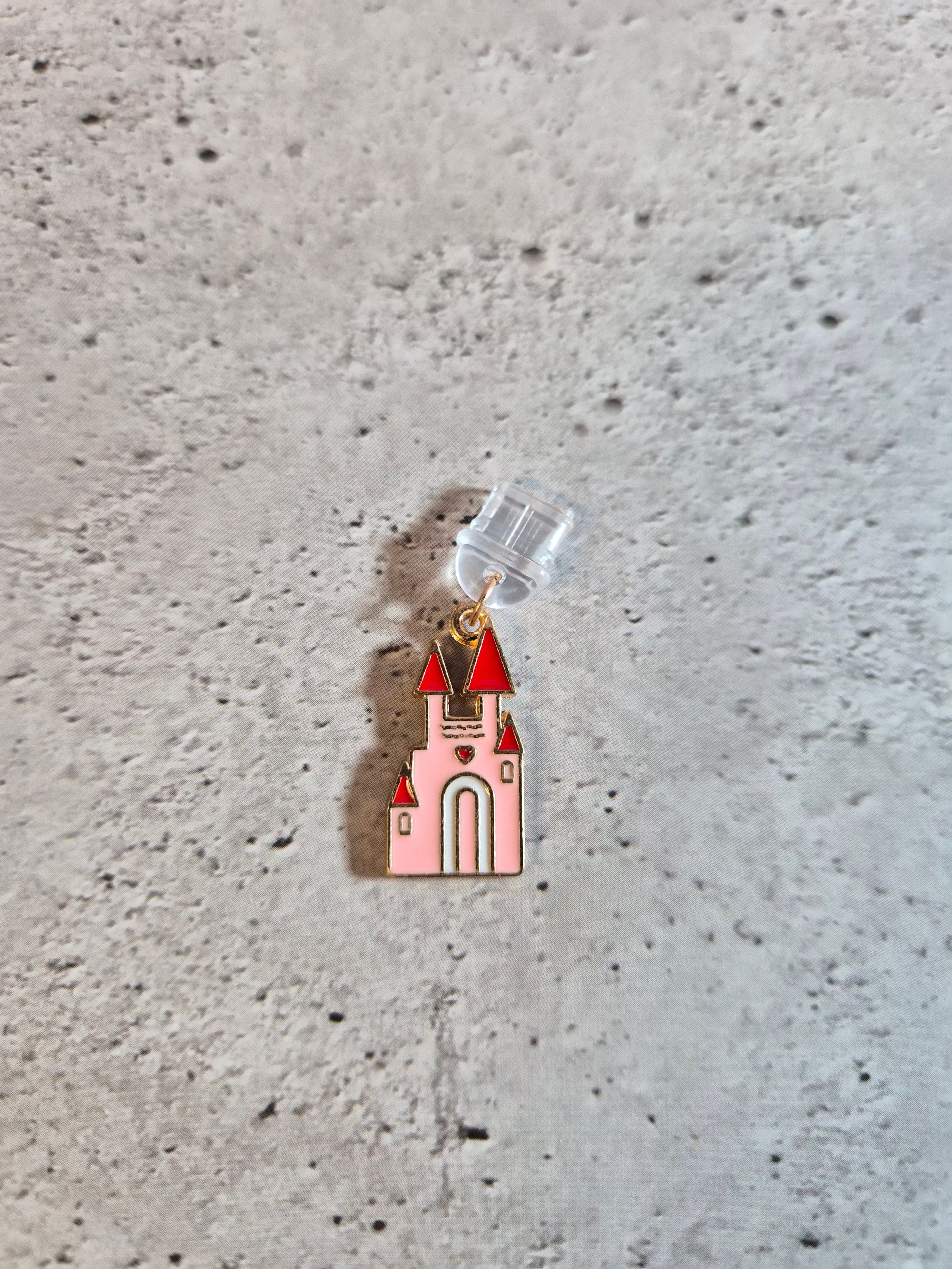Pink & White themed Kindle dust Charms