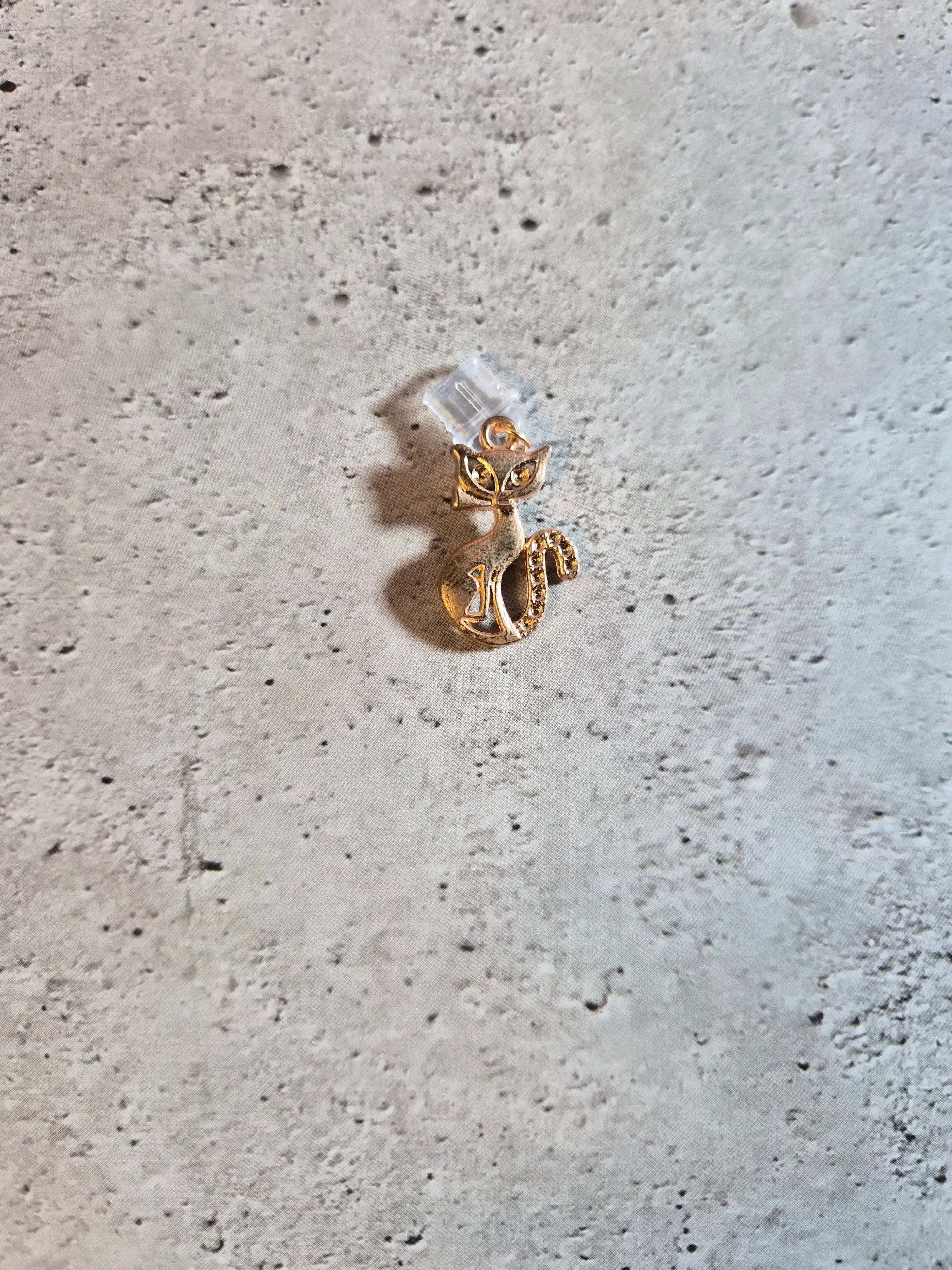 Gold Themed Kindle dust Charms