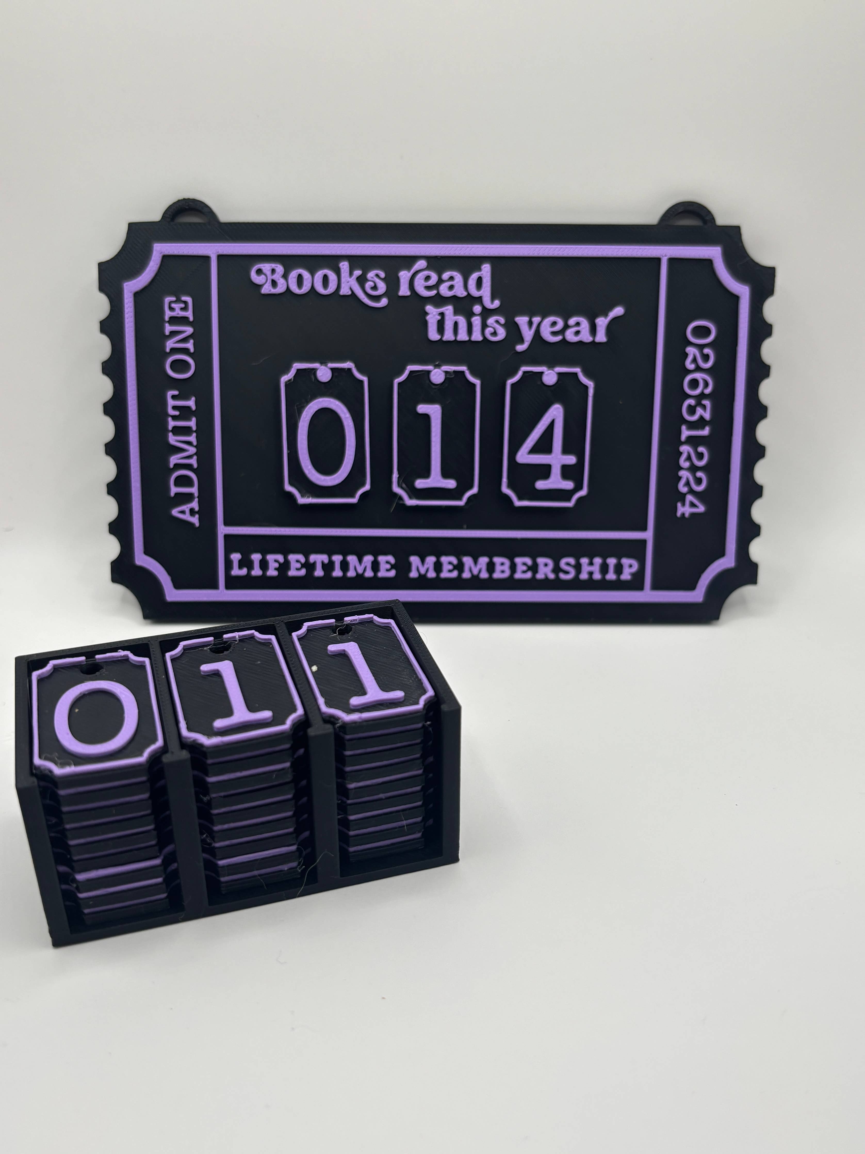 Hanging Book Counter with Numbers and Number Holder